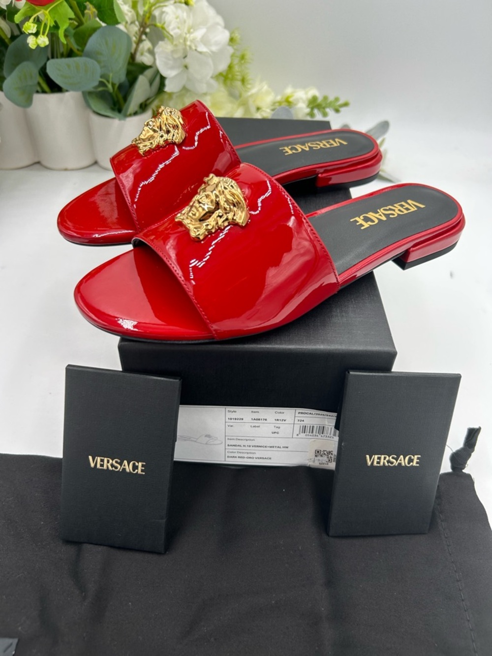 Women's Versace Medusa patent leather slide sandals size 36 made in Italy - Picture 3 of 10